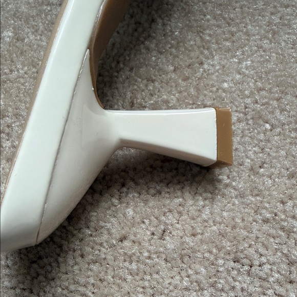 Jason Wu Cream Pointed Mules - Picture 8 of 12